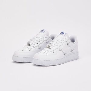 NIKE Air Force 1 '07 LX "Sisterhood" sneakers Size 8